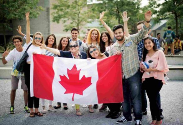 Canadian College – Lựa chọn tối ưu cho học sinh chưa đủ điểm tiếng Anh