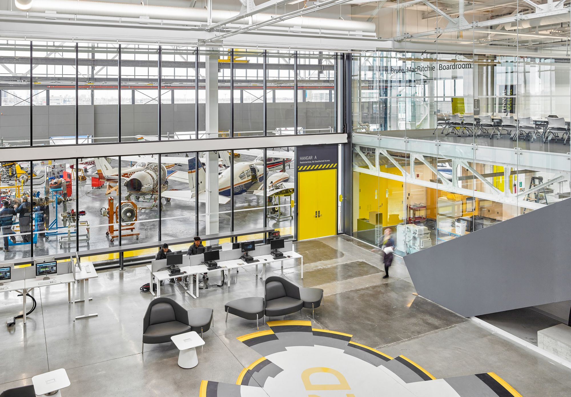 du-hoc-canada-nganh-ky-thuat-tai-centennial-college-1