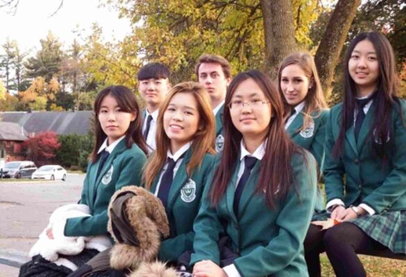 Các chính sách nhận học bổng và hỗ trợ tài chính tại William Academy