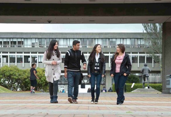 Điều kiện nhập học và thủ tục đăng ký vào FIC