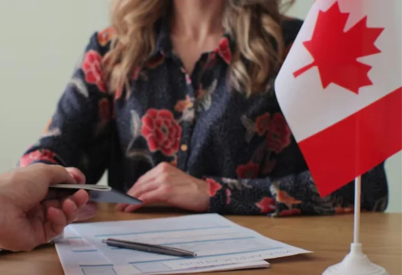 Đối Tượng Và Điều Kiện Xin Visa Canada 10 Năm