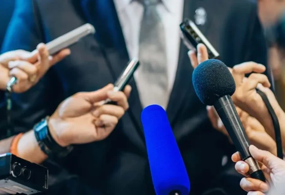Du học Úc ngành Truyền thông học gì?